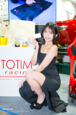 佐々木萌香 エンパイヤ自動車／SPARCO（TOTIM） 2026年/オートサロンの写真①