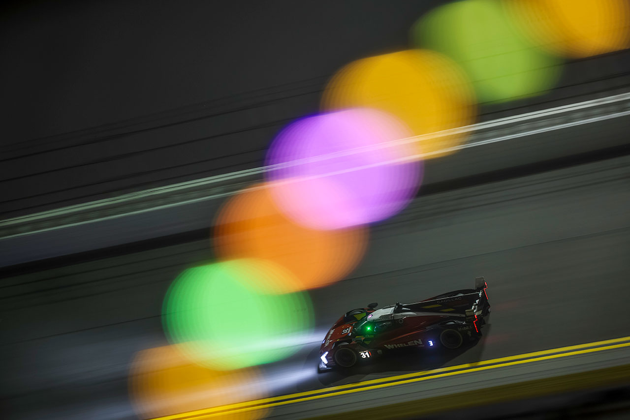 キャデラックVシリーズ.R