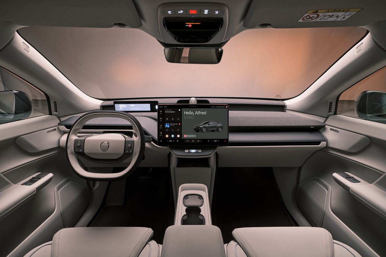 ボルボ、新型電動ミッドサイズSUV『EX60』をワールドプレミア。一充電走行距離は最大810kmに