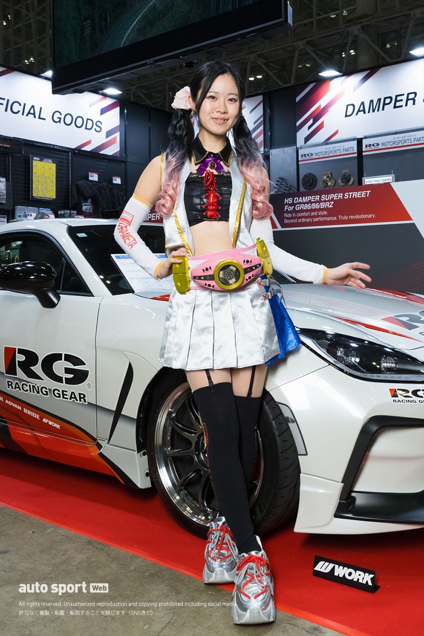 東京オートサロン2026ギャラリー Yukimi／RACING GEAR
