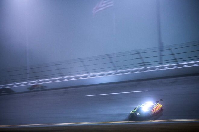 ポルシェ911 GT3 R