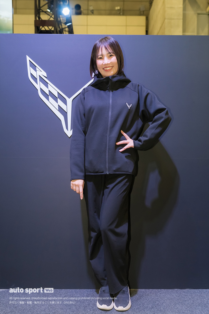 東京オートサロン2026ギャラリー 本川まあさ／シボレー コルベット