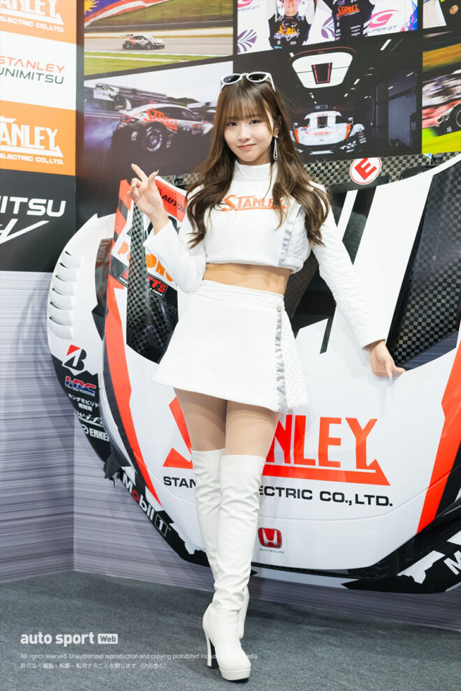 東京オートサロン2026ギャラリー 森脇梨々夏／スタンレー電気