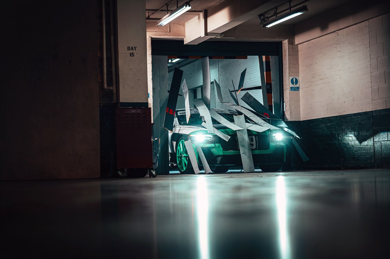 ベントレー×トラビス・パストラーナ、新型モデルによる映像作品『SUPERSPORTS: FULL SEND』を公開