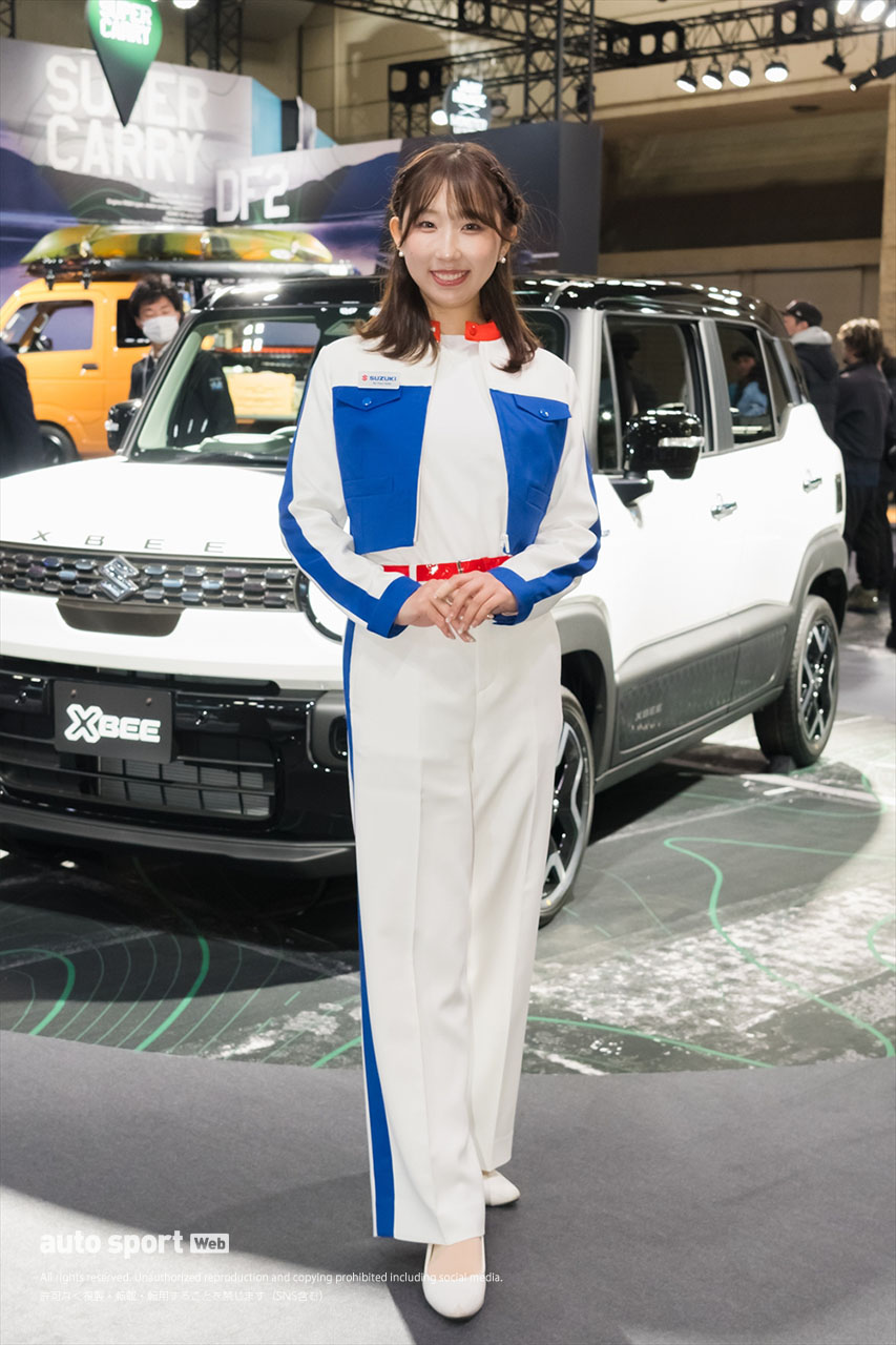 東京オートサロン2026ギャラリー 夏目ゆか／スズキ株式会社