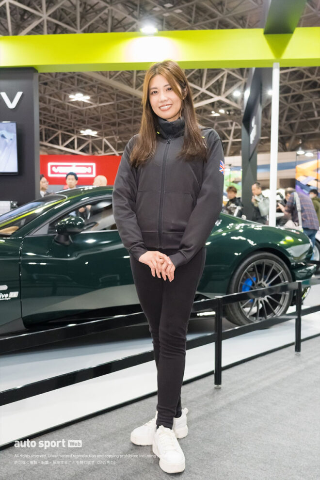 仲川エナ／ケータハム・モーガン