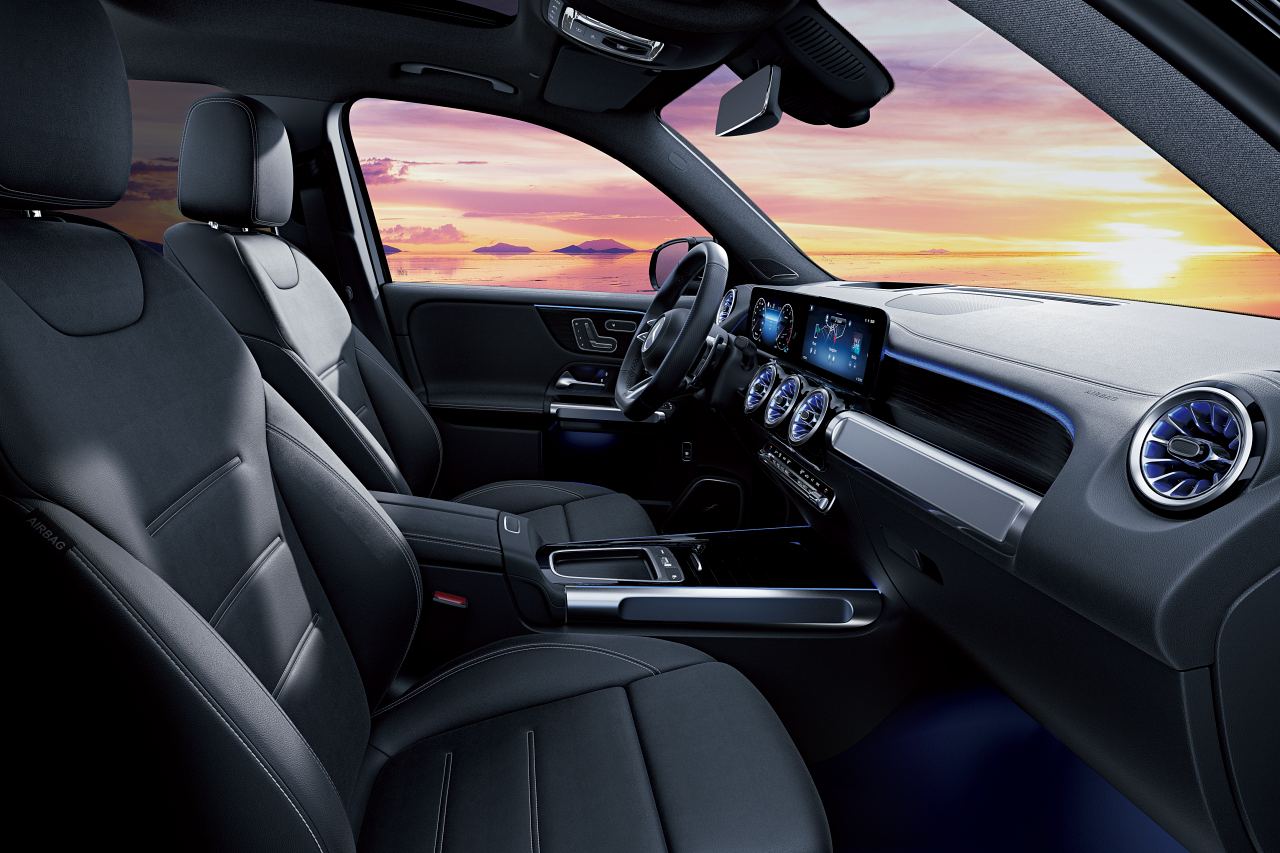 メルセデスAMG、現行『GLB 35 4MATIC』の集大成となる限定車“Final Edition”をオンライン先行発売