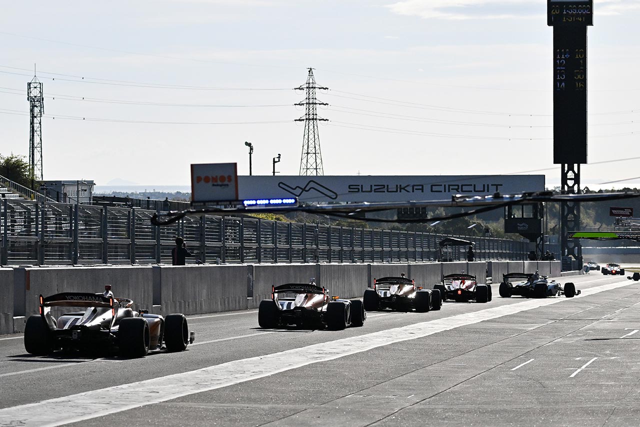 2026年のスーパーフォーミュラ参戦ドライバーが出そろう。23台中ルーキーは5名、移籍・復帰は7名