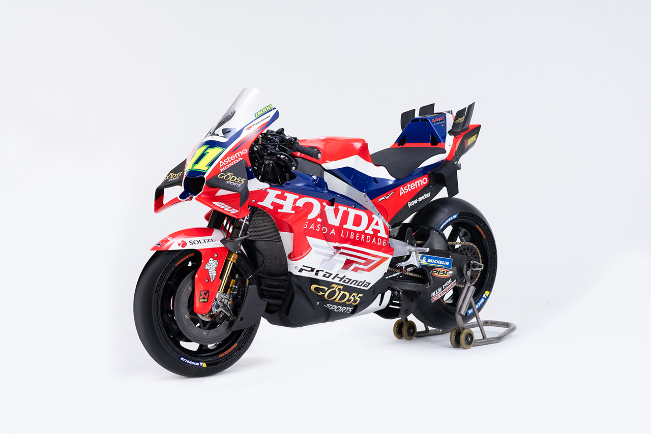 ホンダLCR、2026年仕様のカラーリングを発表。新人モレイラは『Pro Honda』カラーに／MotoGP