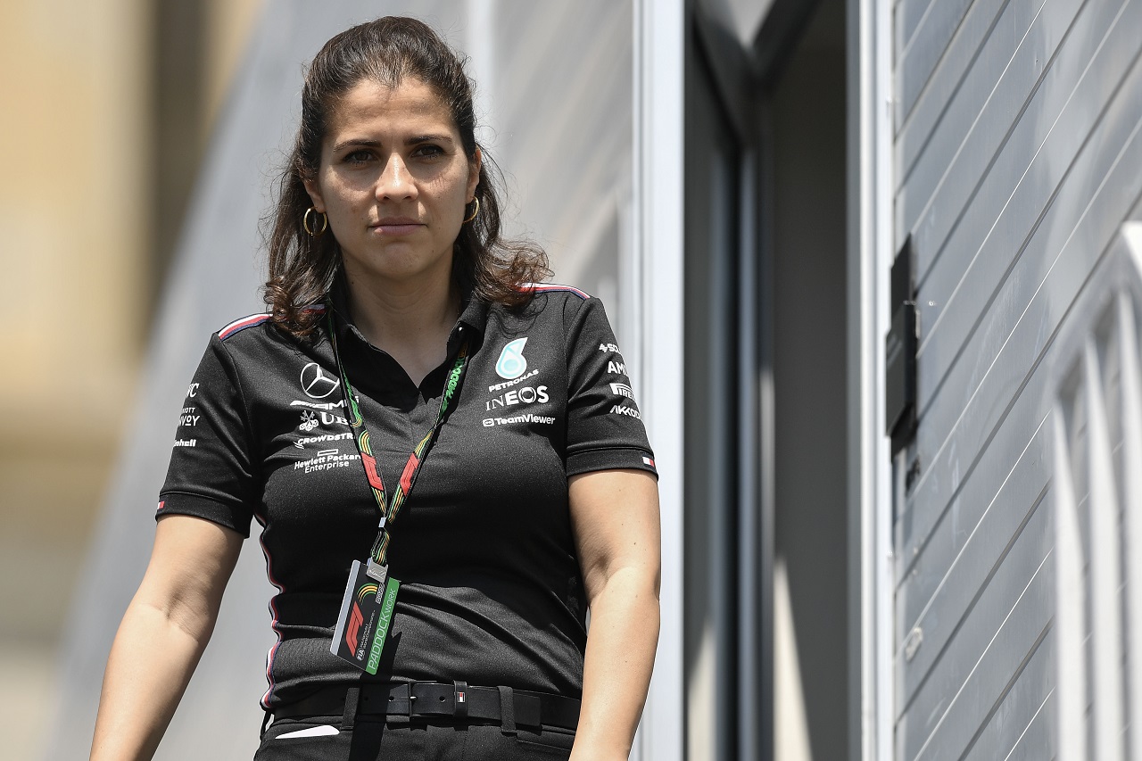 ロサ・エレーロ・ベネガス（メルセデス）