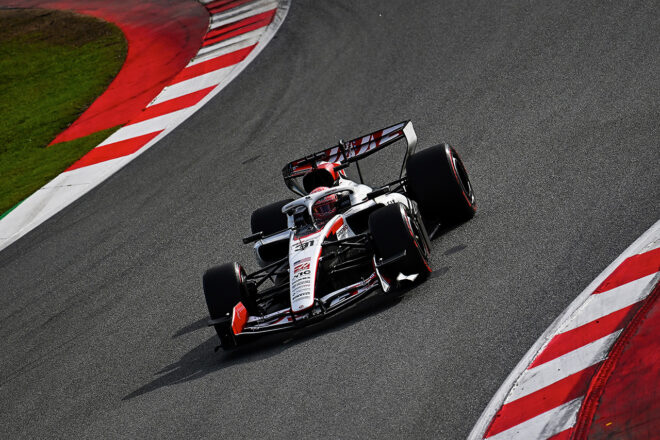 エステバン・オコン（ハース）