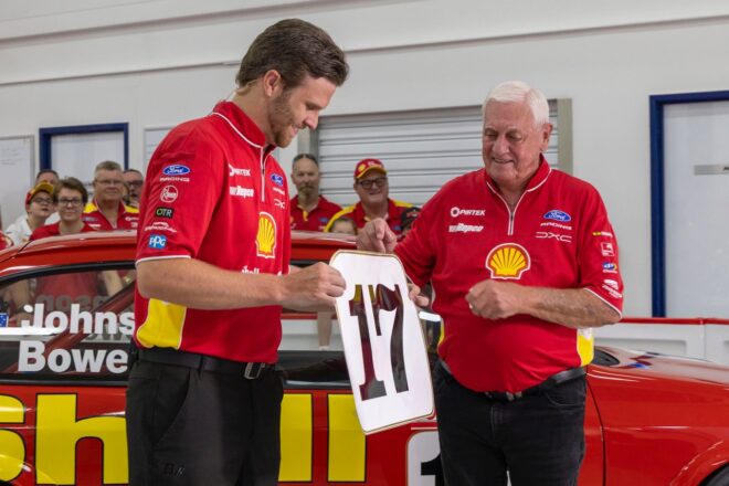 フォード陣営の盟主DJRが2026年仕様マスタングを披露。元王者は伝統のナンバー『#17』を継承／RSC