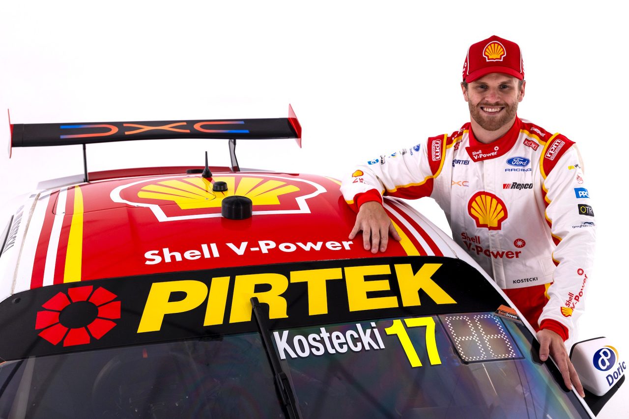 フォード陣営の盟主DJRが2026年仕様マスタングを披露。元王者は伝統のナンバー『#17』を継承／RSC