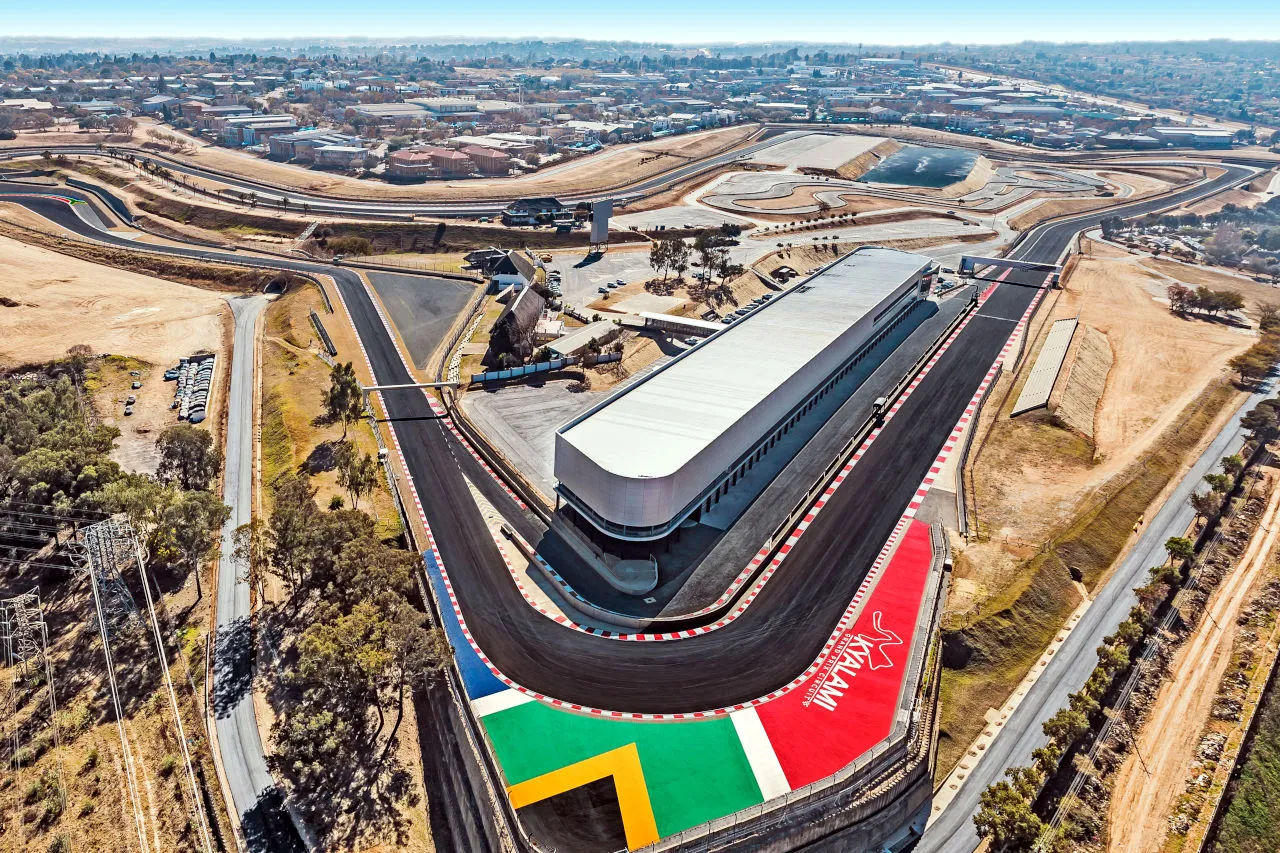 南アフリカ、F1カレンダー復帰のさらなる遅れを認める。「必要な要件を過小評価していた」