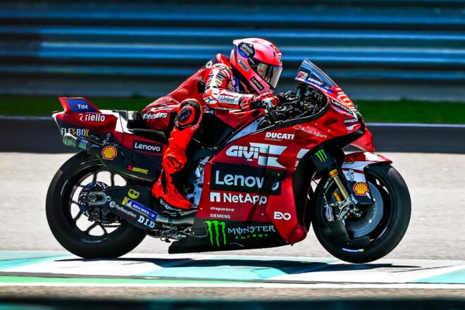 M,マルケスが121日ぶり走行で首位発進。転倒クアルタラロは骨折により初日で離脱／MotoGPマレーシア公式テスト