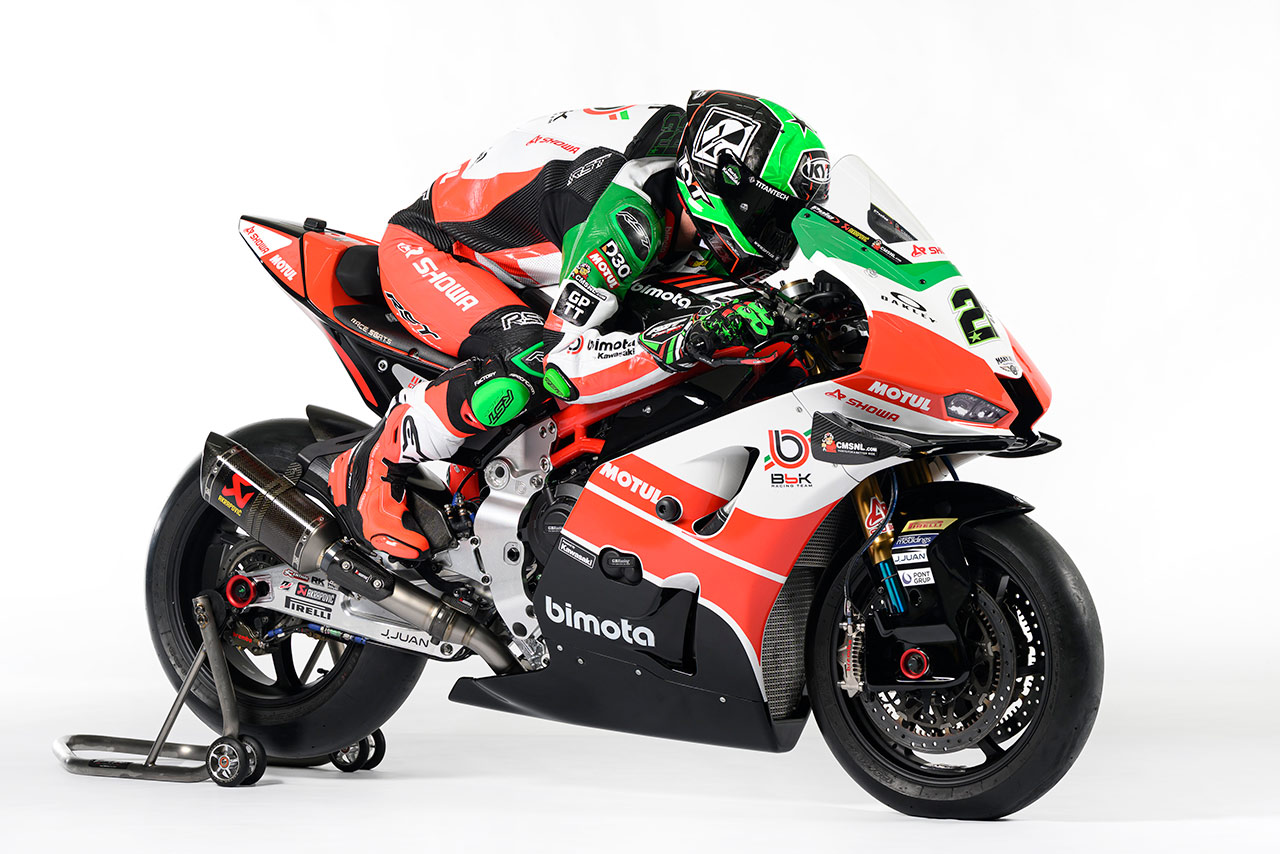 SBK：ビモータ・カワサキが2026年仕様のKB998 Riminiをお披露目。ロウズとバッサーニのコンビ継続