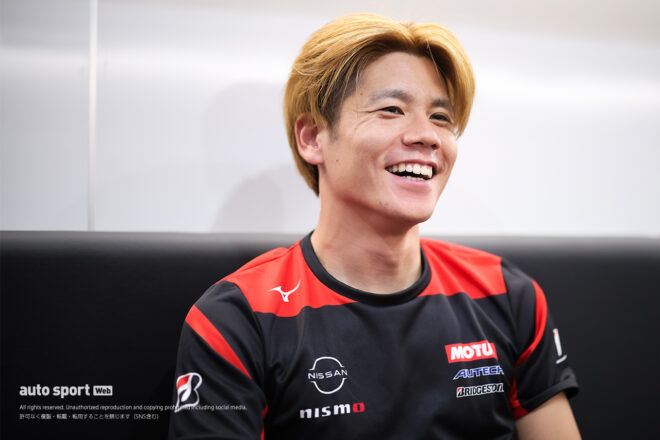 高星明誠（MOTUL AUTECH Z）