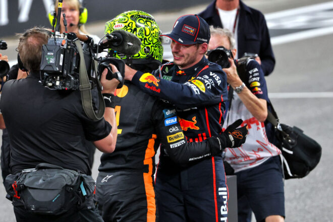 「もう一度勝ちたい。もっと成功を喜ぶ時間があるといい」と新王者ノリス。野心の内にはチームへの想い