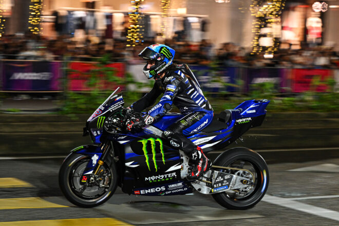 MotoGP、マレーシアで『シーズンローンチ』開催。雨のクアラルンプールをMotoGPマシンが疾走