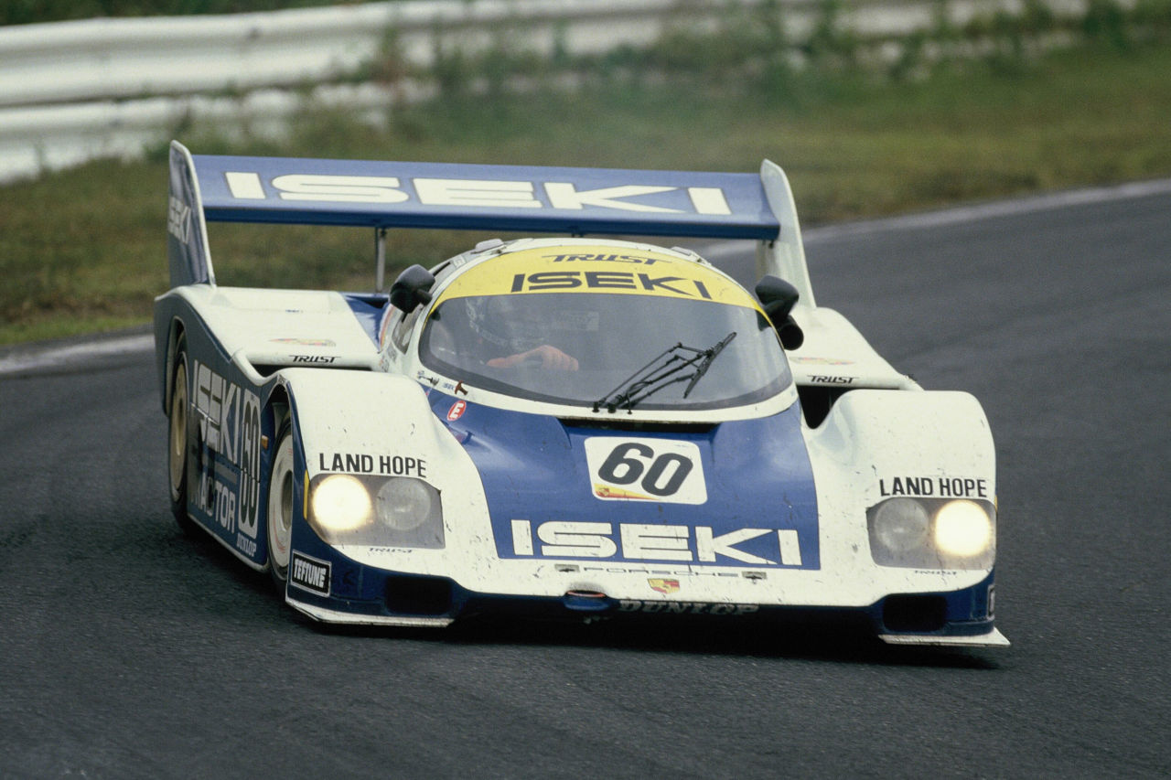 空冷ポルシェの祭典が日本初上陸。銀座上空、旧KK線に150台超集結の『LUFT TOKYO』3月14日開催