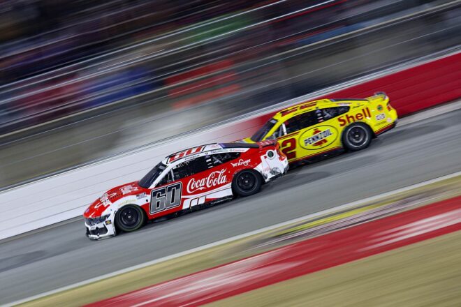 悪天候順延に次ぐ順延。NASCAR開幕前エキシビジョン『クラッシュ』は、予選18番手の伏兵プリースが制覇