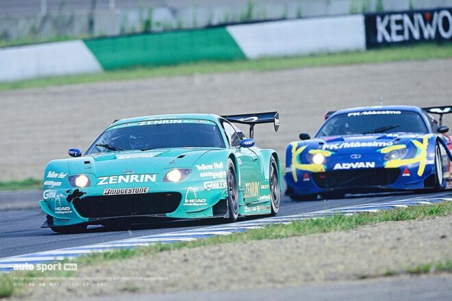 『Team UKYO スープラ（2001年）』片山右京が率いるチームのデビューはGT500【忘れがたき銘車たち】