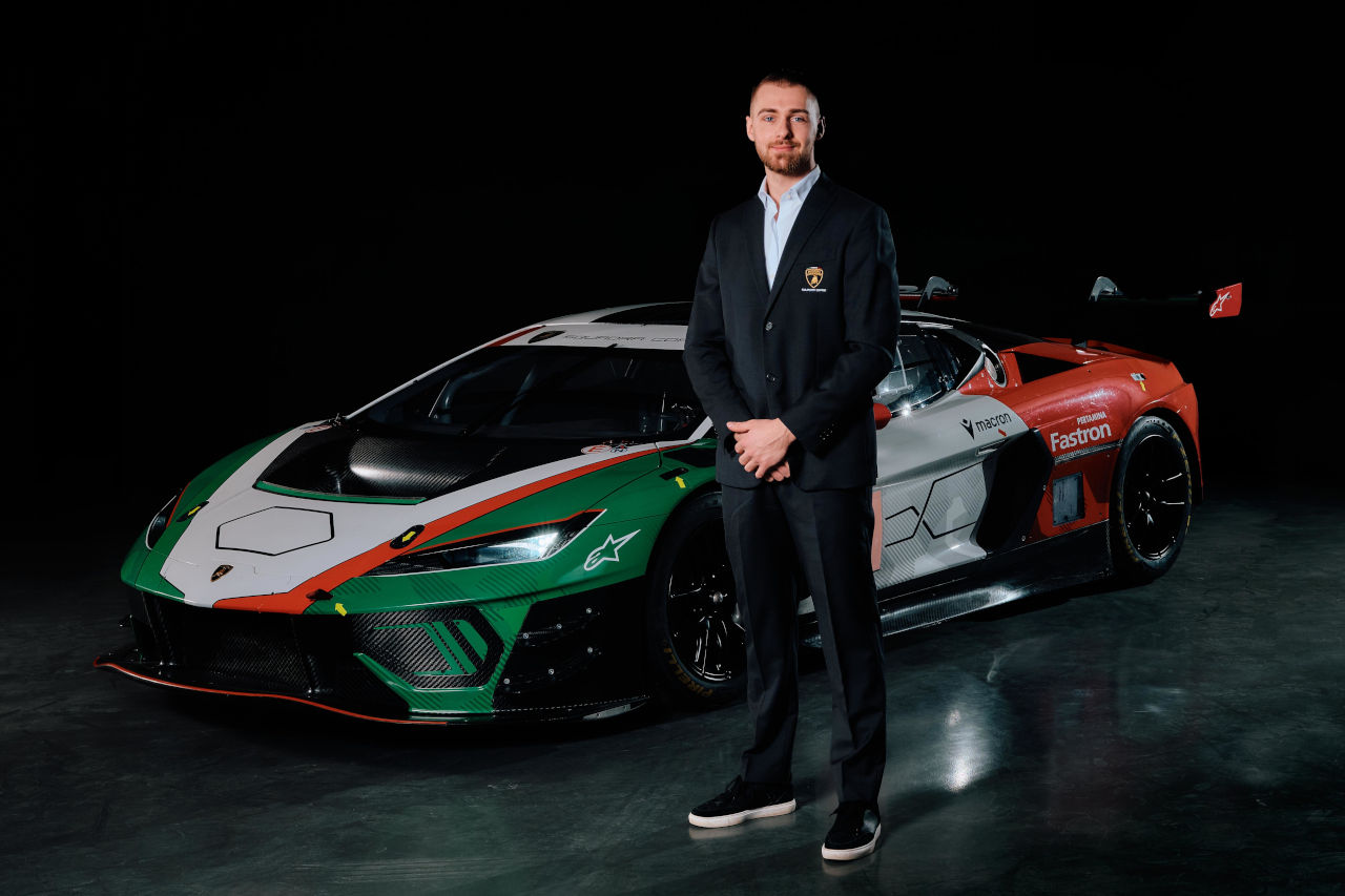 ランボルギーニ、育成プログラムから若手ふたりがワークスドライバーに昇格。新型テメラリオGT3で参戦へ