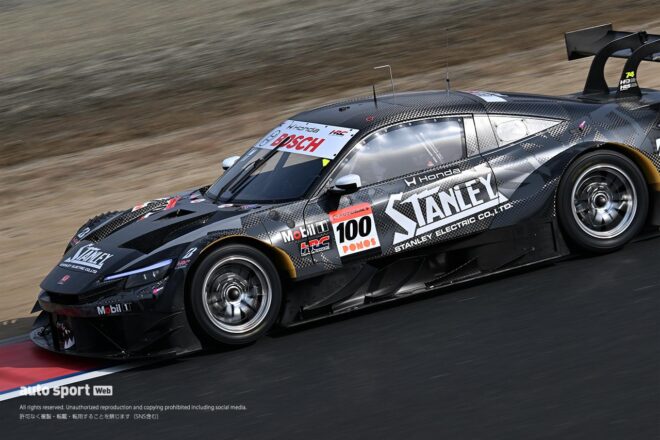 3月末まで続く空力開発。岡山メーカーテストで見られたGT500車両に昨年までと異なる外観