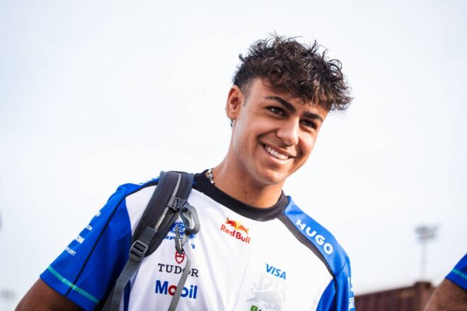 アービッド・リンドブラッド（レーシングブルズ）