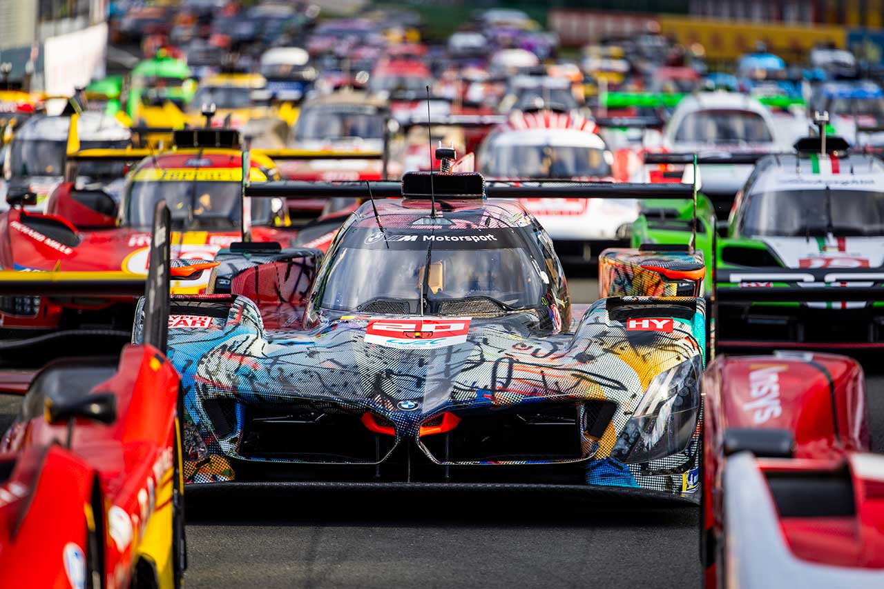 BMW Mハイブリッド V8