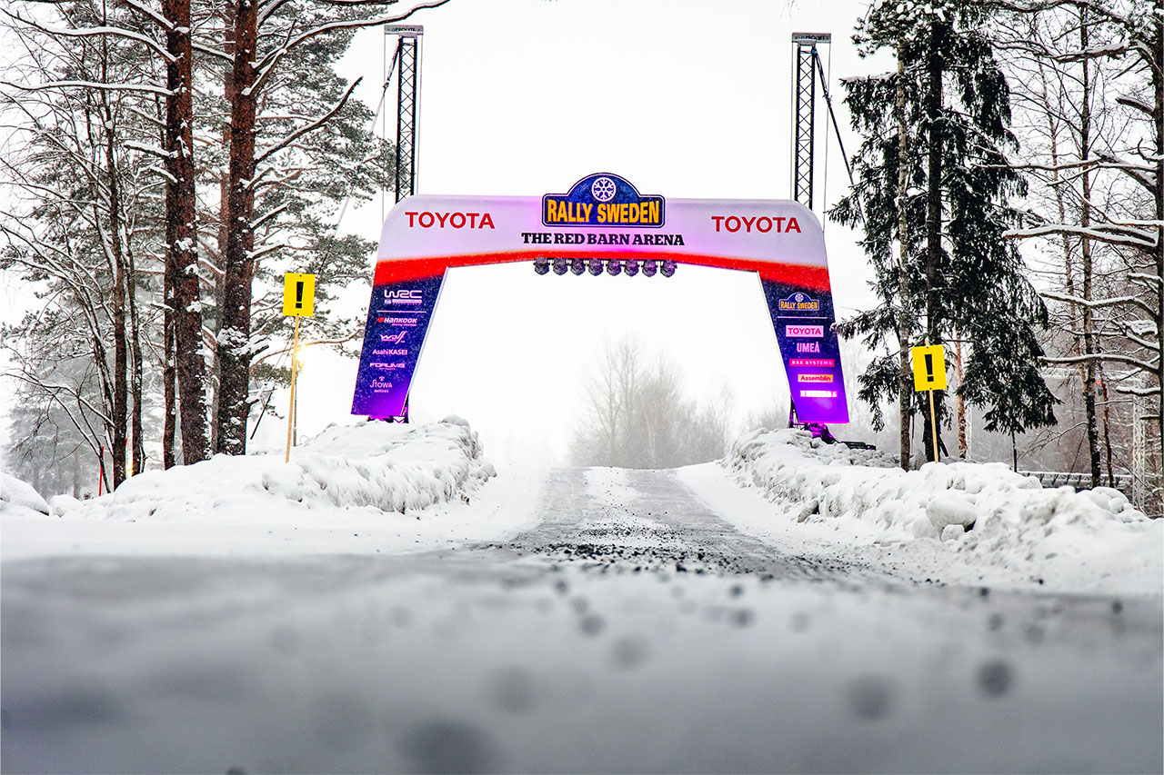 ラリー・スウェーデンのステージ