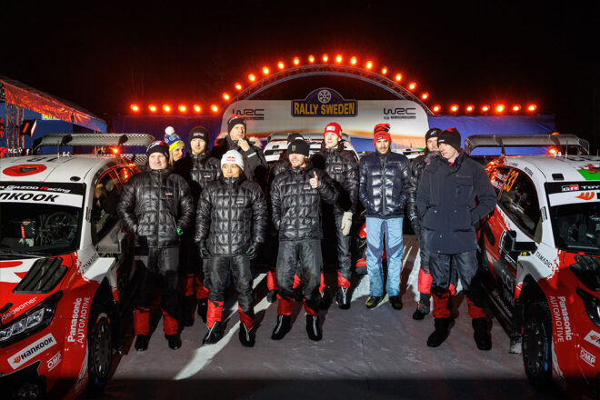 ウーメオーに集まったトヨタラリー１クルーの面々