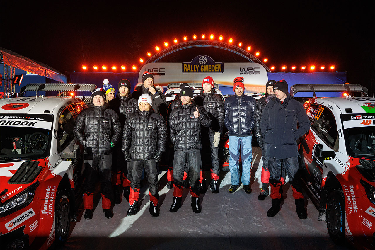 ウーメオーに集まったトヨタラリー１クルーの面々