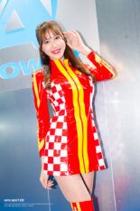 夏実晴香 AUTOWAY 2026年/オートサロンの写真①