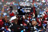 僚友の力強いプッシュを受け、トヨタのタイラー・レディックが最終周大逆転でデイトナ500初制覇／NASCAR開幕戦
