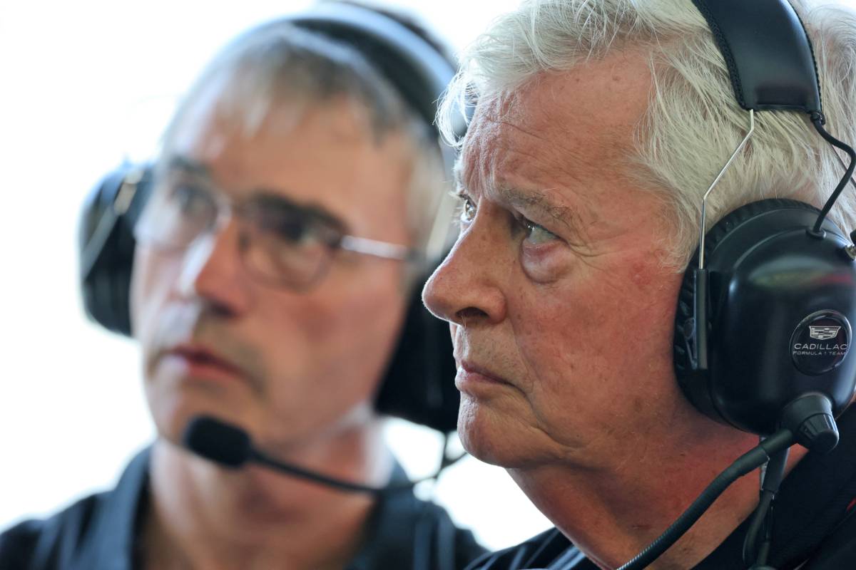 パット・シモンズ（キャデラック）