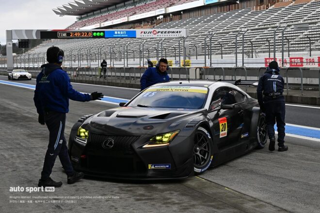 富士スピードウェイでGT300合同テスト開催。21台が精力的にテストをこなすなかTEAM ENEOS ROOKIEがいきなりのトップタイム