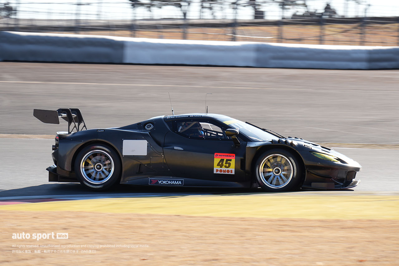 PONOS RACINGの45号車フェラーリ296 GT3エボ