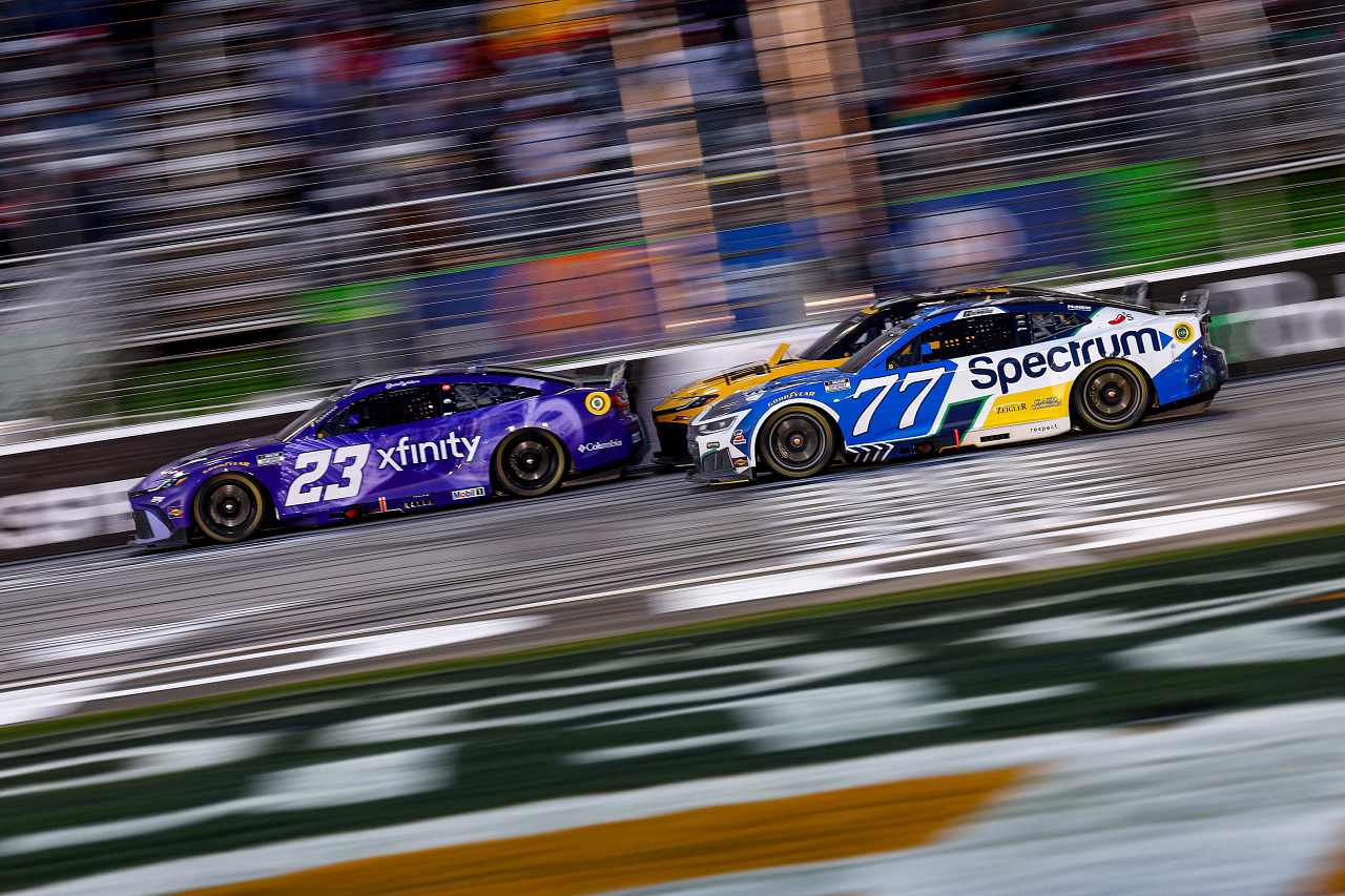 23XIトヨタが好調維持。45号車レディックがダブルオーバータイムで劇的逆転勝利／NASCAR第2戦