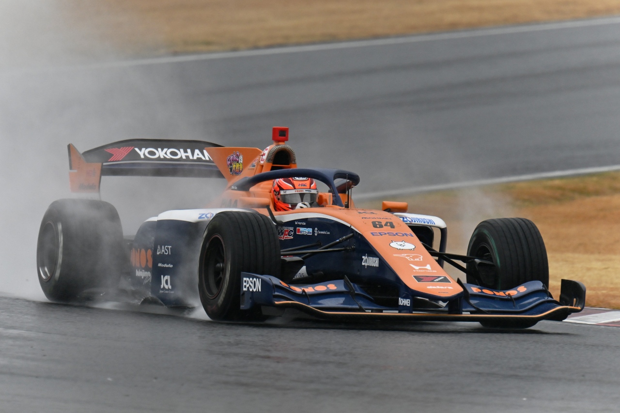 佐藤蓮（PONOS NAKAJIMA RACING）