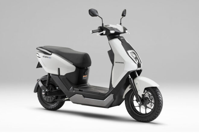 一充電で81km走れるホンダの電動原付『ICON e：』が3月発売。シート下に26Lの容量確保