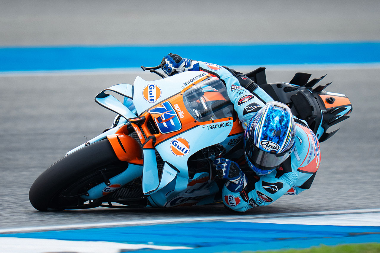 小椋藍、元王者とのバトルを制しスプリント4位も予選に満足せず「1周をまとめ切れなかった」／第1戦タイGP