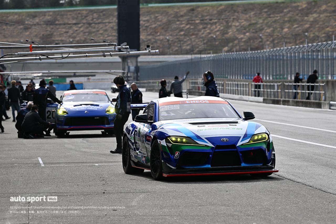 開幕戦の舞台モビリティリゾートもてぎでスーパー耐久公式テスト開催。TKRI松永建設AMG GT3がトップタイム