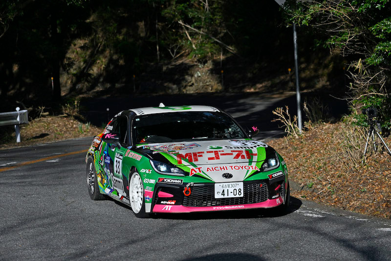 マシンスイッチの新井大輝がGRヤリスで圧勝。開幕戦ラリー三河湾を制する／全日本ラリー