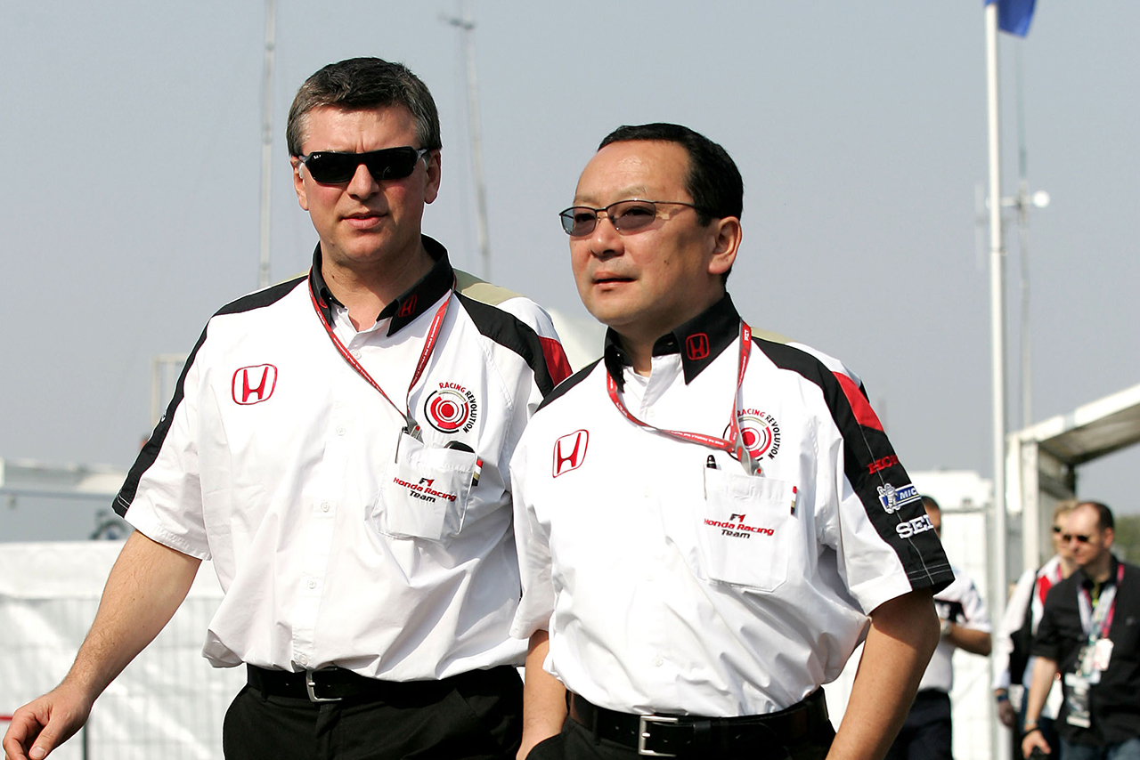 ホンダ・レーシング・デベロップメント（HRD）の和田康弘社長とオットマー・サフナウアー副社長（2006年）