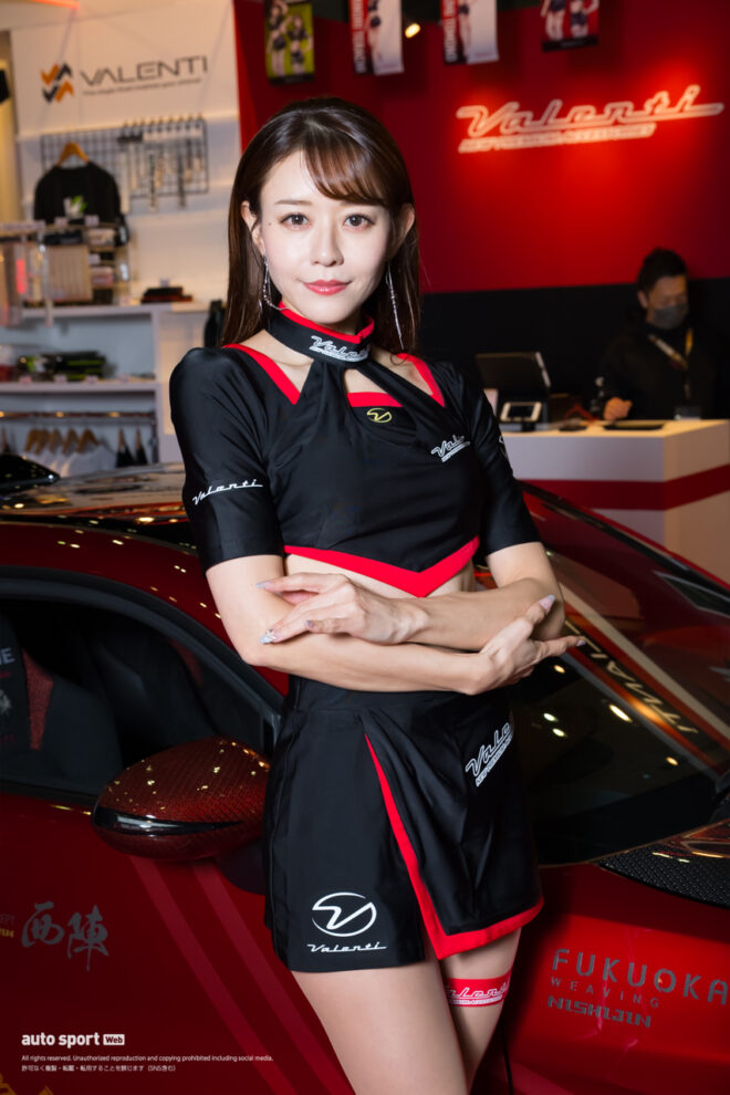 寺地みのり VALENTI 2026年/オートサロンの写真①