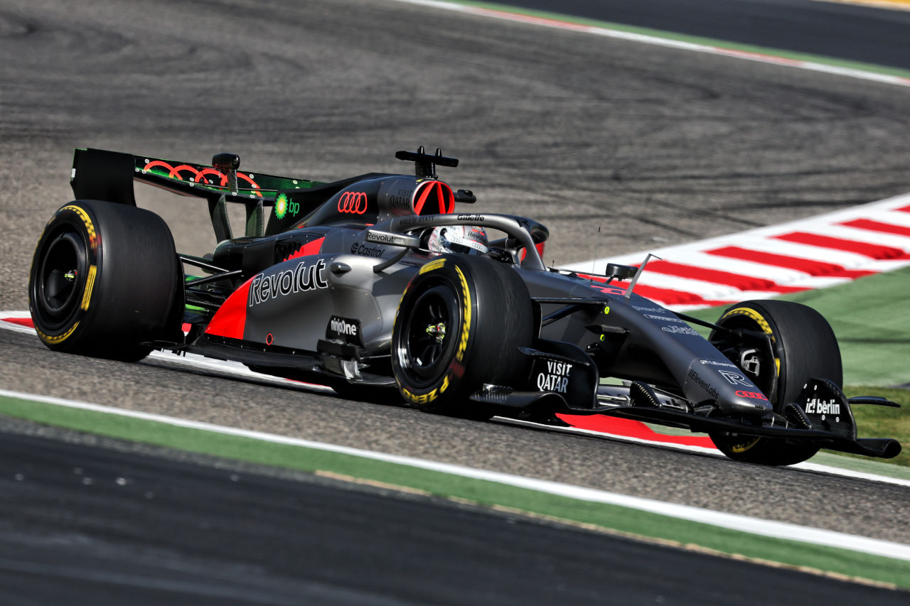 いよいよF1デビューのアウディ、機運高まる地元インゴルシュタットで住民向けイベントを開催。挑戦の理由と優勝への道筋を説明