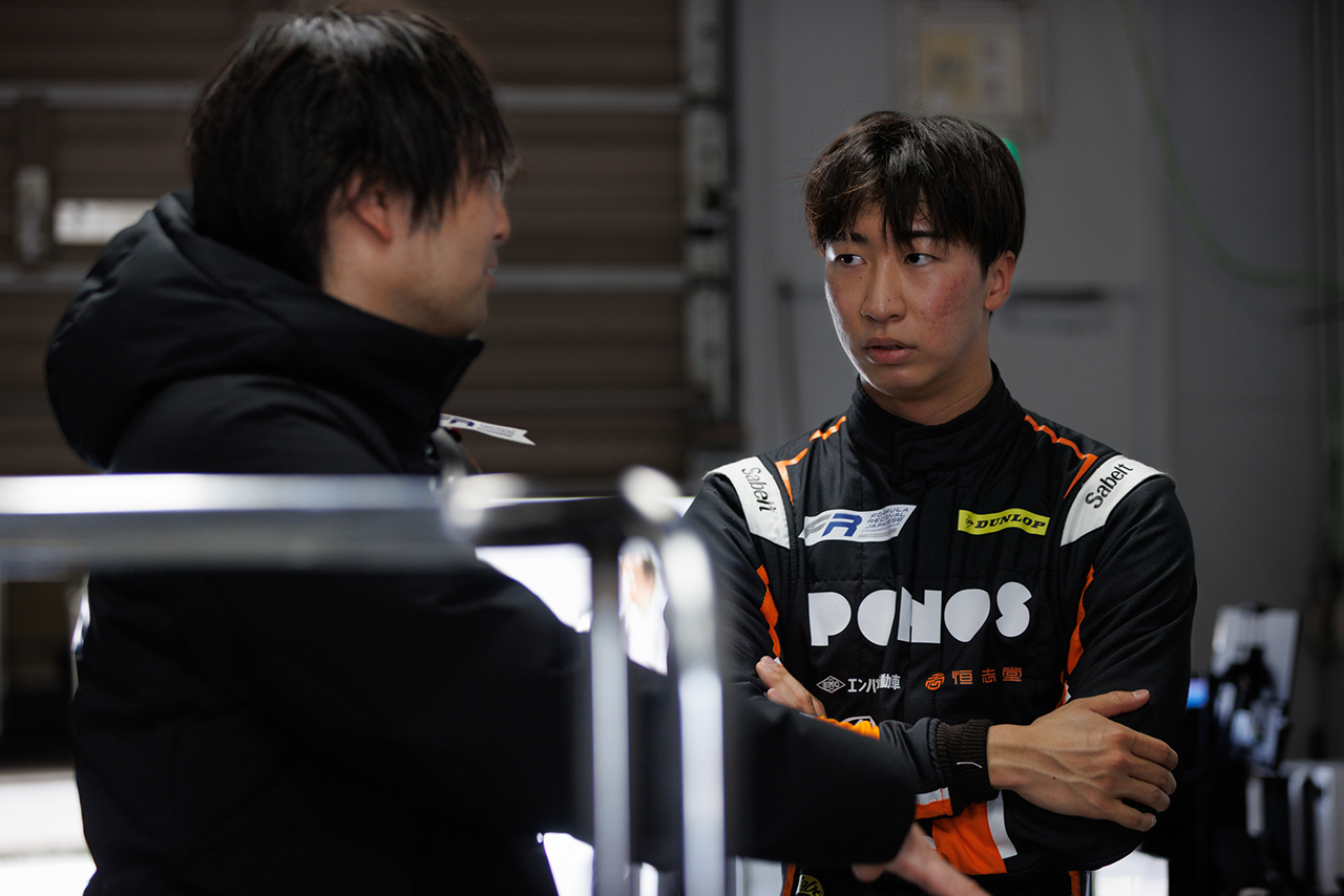 大宮賢人（PONOS RACING F111/3）