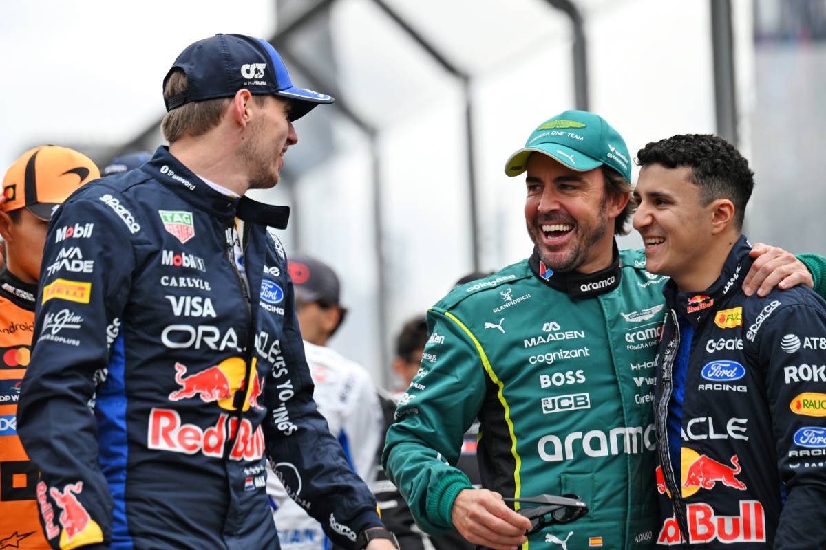 マックス・フェルスタッペン（レッドブル）、フェルナンド・アロンソ（アストンマーティン）、アイザック・ハジャー（レッドブル）