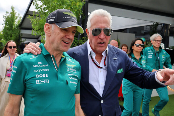 アストンマーティンのエイドリアン・ニューウェイ代表とオーナーのローレンス・ストロール